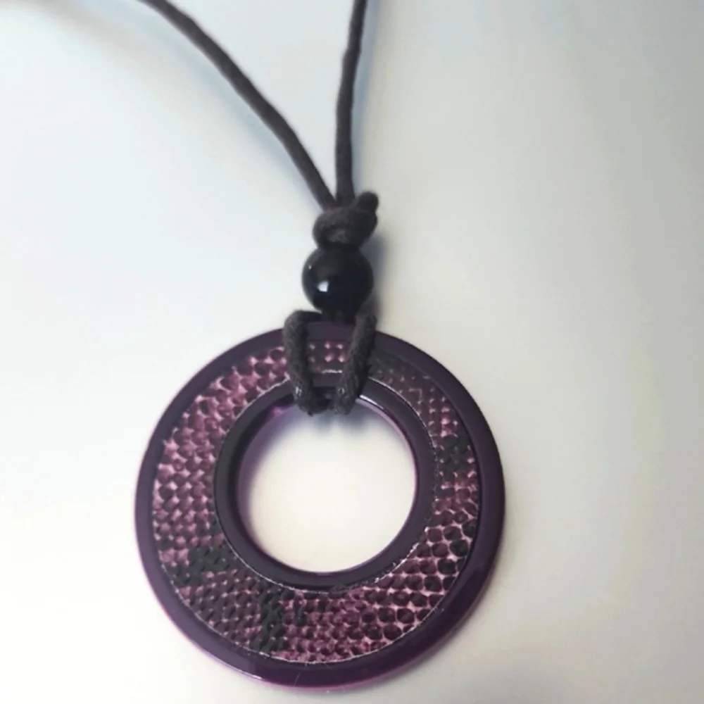 Purple Pendant Ryeglass Holder Necklace